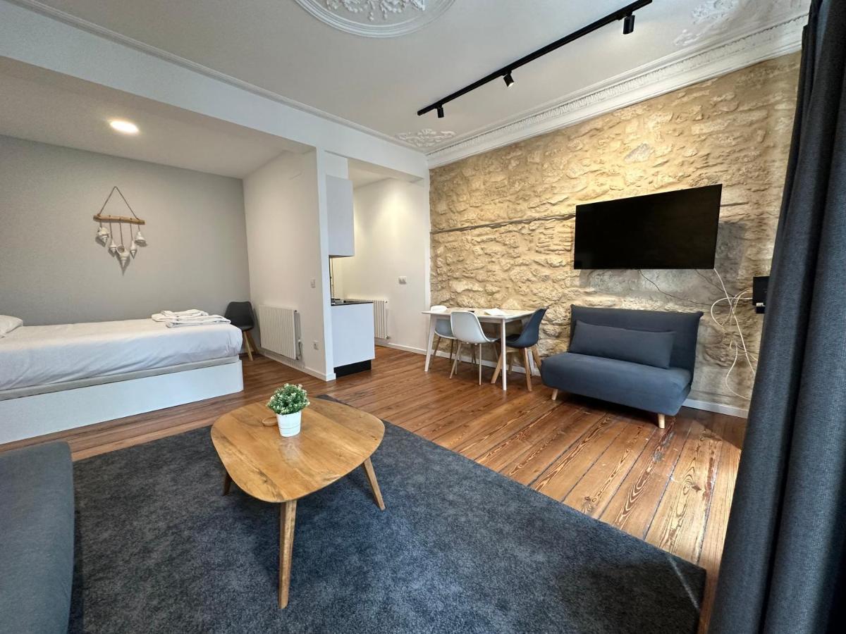 Oktheway Real 45 Apartment โอโกรูญา ภายนอก รูปภาพ